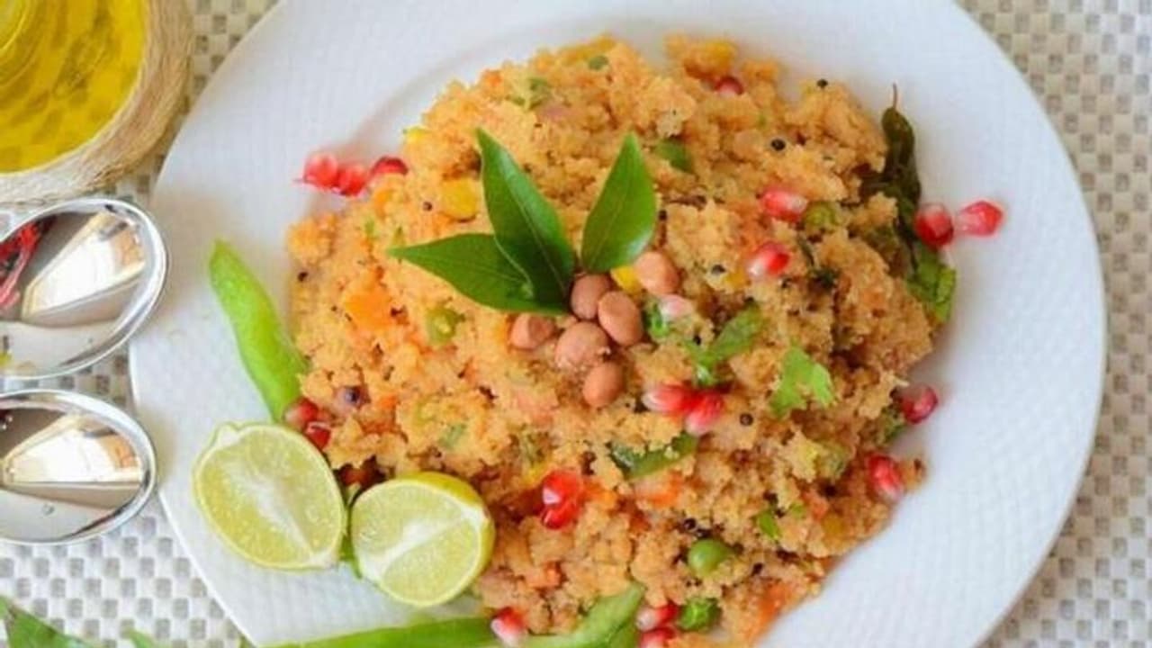 நாளை காலை பிரேக்ஃ பாஸ்ட்க்கு பார்லி வெஜடேபிள் உப்மா செய்து பாருங்க! நாளை காலை பிரேக்ஃ பாஸ்ட்க்கு பார்லி வெஜடேபிள் உப்மா செய்து பாருங்க!