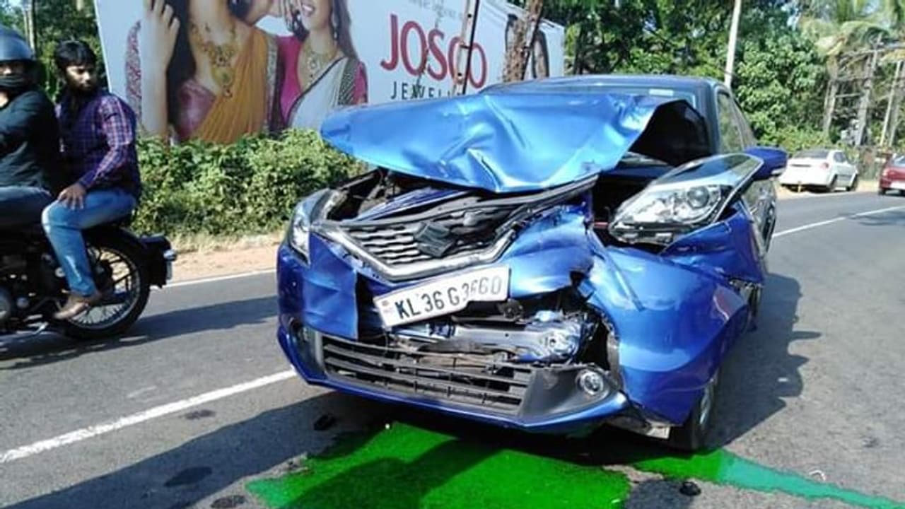 ഭാരത് ഇടിപരീക്ഷയില് ബലേനോയുടെ ബലം പരീക്ഷിക്കാൻ മാരുതി, "ജയിച്ചിട് മാരുതീ" എന്ന് ഫാൻസ്! ഭാരത് ഇടിപരീക്ഷയില് ബലേനോയുടെ ബലം പരീക്ഷിക്കാൻ മാരുതി, "ജയിച്ചിട് മാരുതീ" എന്ന് ഫാൻസ്!