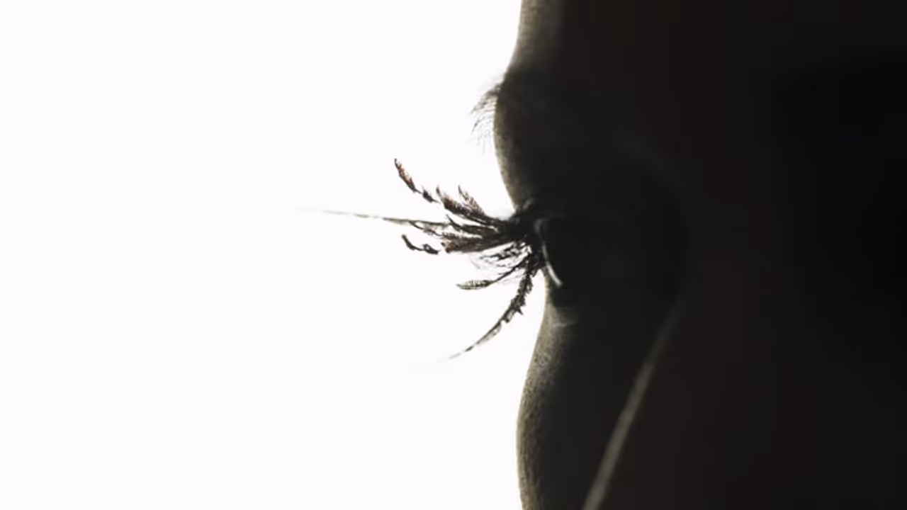 ಕುಟುಂಬ ವ್ಯವಸ್ಥೆಯ ಆಧಾರಸ್ತಂಭ ಮಹಿಳೆ ಕುಟುಂಬ ವ್ಯವಸ್ಥೆಯ ಆಧಾರಸ್ತಂಭ ಮಹಿಳೆ