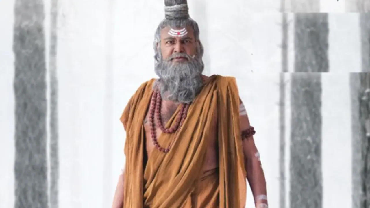 `శాకుంతలం` నుంచి మోహన్బాబు ఫస్ట్ లుక్ ఔట్.. పాత్రేంటంటే? `శాకుంతలం` నుంచి మోహన్బాబు ఫస్ట్ లుక్ ఔట్.. పాత్రేంటంటే?