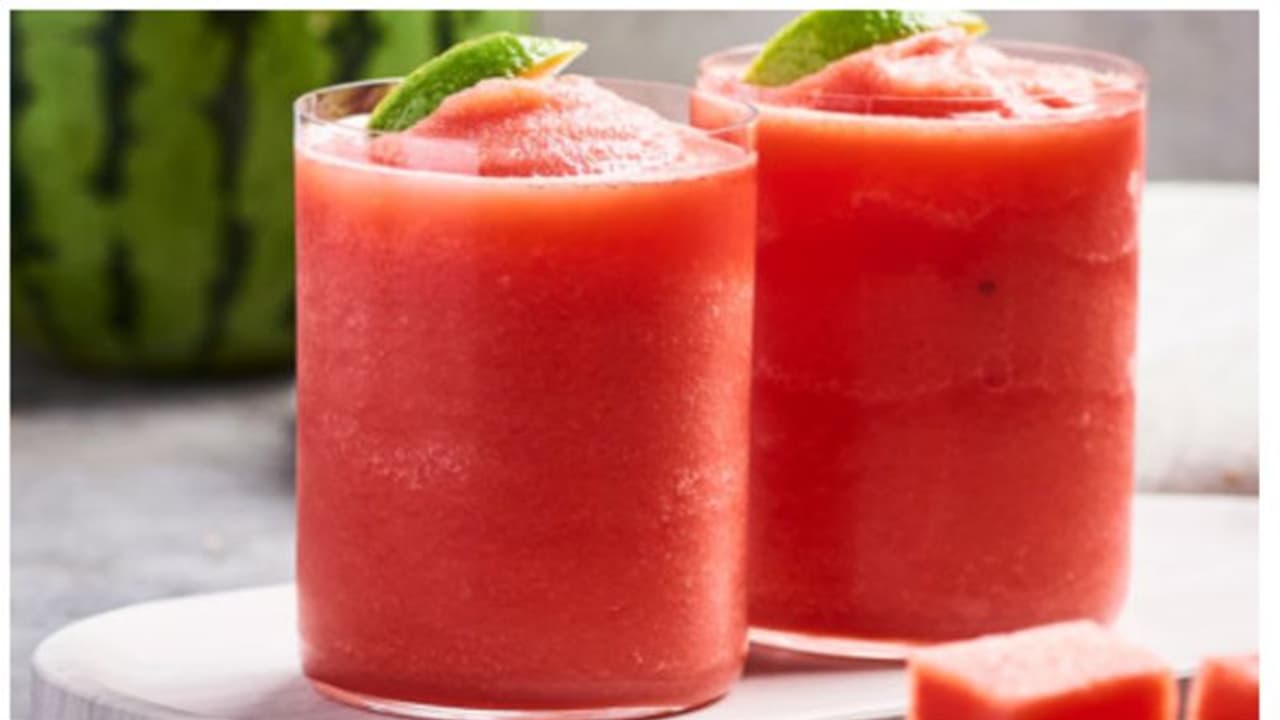Watermelon Shake Recipe : ഈ വേനൽചൂടിൽ ഉള്ളു തണുക്കാൻ തണ്ണിമത്തൻ ഷേക്ക് 