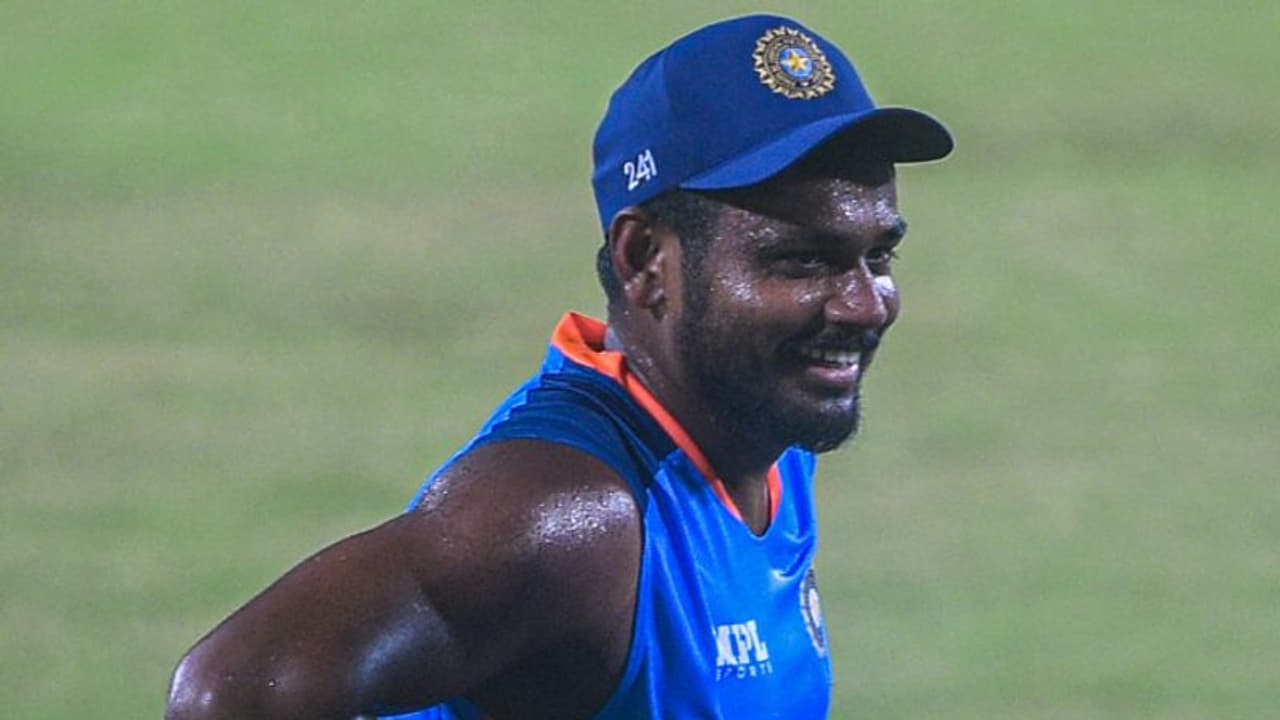 ഇന്ത്യ വിന്ഡീസ് ആദ്യ ഏകദിനം മഴ മുടക്കുമോ? മത്സരം കാണാനുള്ള വഴികള്; യുവപേസര് അരങ്ങേറിയേക്കും ഇന്ത്യ വിന്ഡീസ് ആദ്യ ഏകദിനം മഴ മുടക്കുമോ? മത്സരം കാണാനുള്ള വഴികള്; യുവപേസര് അരങ്ങേറിയേക്കും