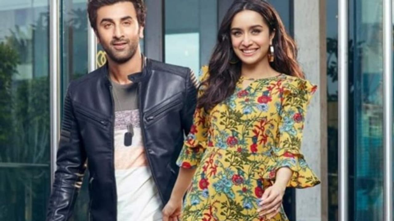 'തൂ ഝൂടി മേയ്ൻ മക്കാര്' തിയറ്ററില് കുതിപ്പ് തുടരുന്നു, കളക്ഷൻ റിപ്പോര്ട്ട് 'തൂ ഝൂടി മേയ്ൻ മക്കാര്' തിയറ്ററില് കുതിപ്പ് തുടരുന്നു, കളക്ഷൻ റിപ്പോര്ട്ട്