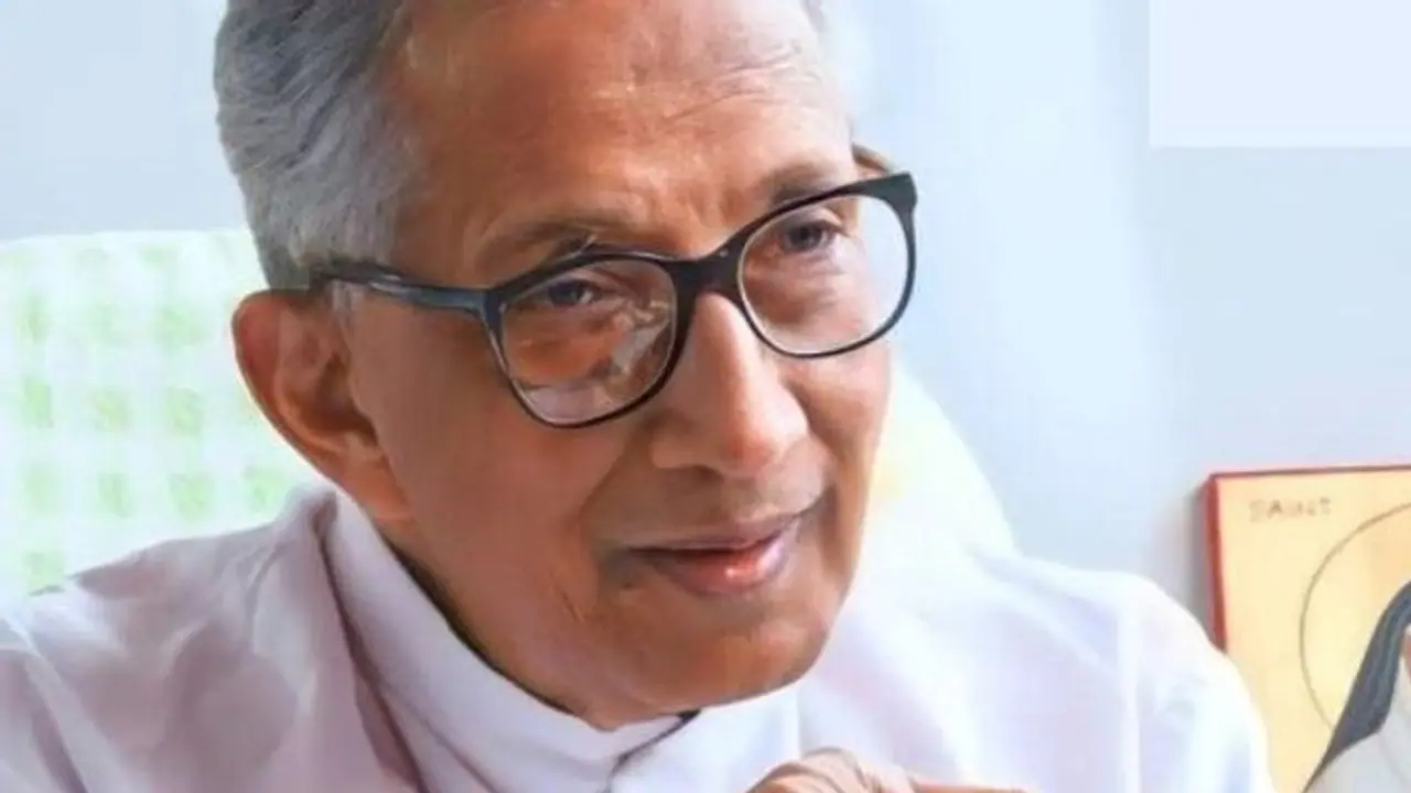 മാർ പൗവത്തിലിന് വിട; ആദരാഞ്ജലി അർപ്പിച്ച് രാഷ്ട്രീയ സാംസ്കാരിക രംഗത്തെ പ്രമുഖർ മാർ പൗവത്തിലിന് വിട; ആദരാഞ്ജലി അർപ്പിച്ച് രാഷ്ട്രീയ സാംസ്കാരിക രംഗത്തെ പ്രമുഖർ