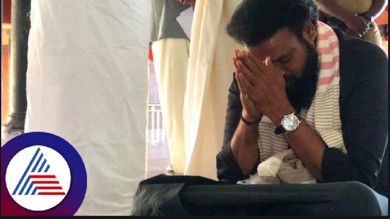 ಒಂದು ಕಡೆ ಕಾಂಗ್ರೆಸ್ ಅಡ್ಡಿ, ಇನ್ನೊಂದು ಕಡೆ ಆಪ್ತಮಿತ್ರ ಜನಾರ್ದರೆಡ್ಡಿ : ದೇವರ ಮೊರೆ ಹೋದ ಶ್ರೀರಾಮುಲು!