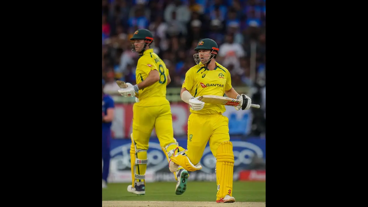 ஒருத்தர் கூட 50 ரன்கள் அடிக்கல, ஆனாலும், 269 ரன்கள் குவித்து ஆஸ்திரேலியா 2ஆவது இடம்!