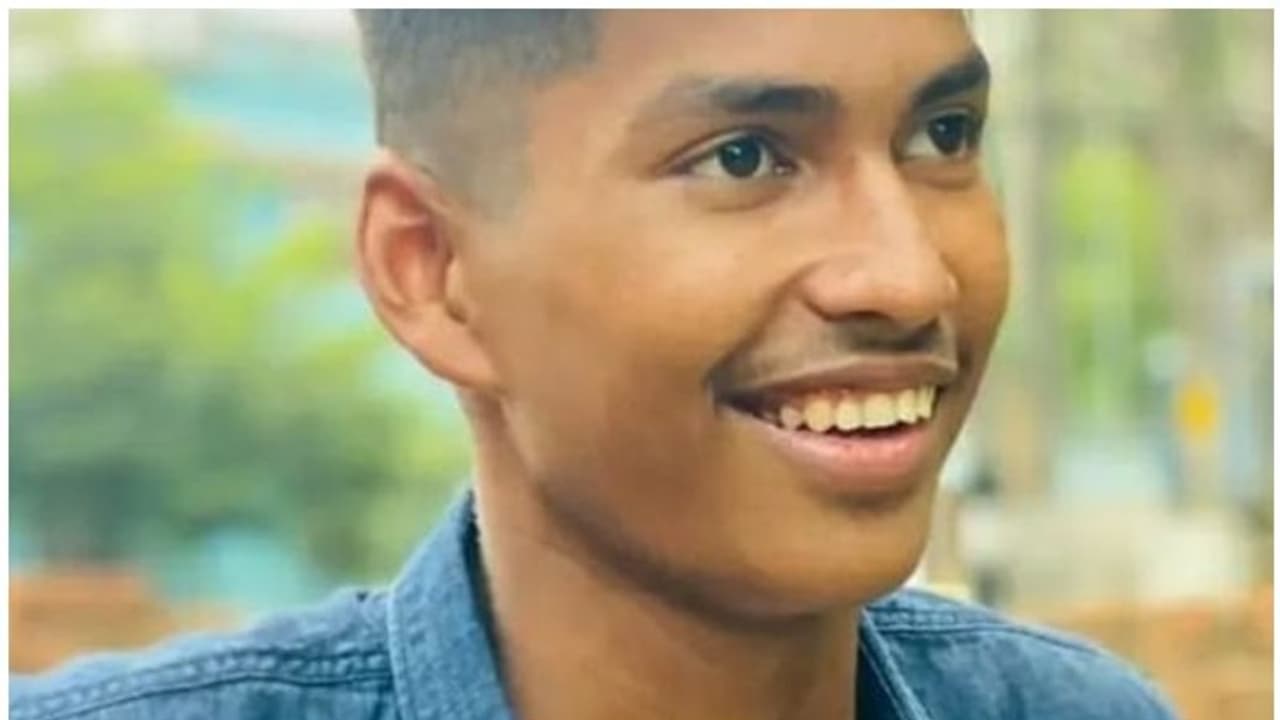 കൂട്ടുകാർക്കൊപ്പം പുഴയിൽ കുളിക്കാനിറങ്ങി; ഒഴുക്കിൽപ്പെട്ട് പ്ലസ് വൺ വിദ്യാർത്ഥിക്ക് ദാരുണാന്ത്യം കൂട്ടുകാർക്കൊപ്പം പുഴയിൽ കുളിക്കാനിറങ്ങി; ഒഴുക്കിൽപ്പെട്ട് പ്ലസ് വൺ വിദ്യാർത്ഥിക്ക് ദാരുണാന്ത്യം