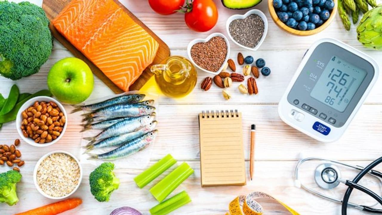 Hypertension or High BP: 8 tips to naturally control and managing your Blood Pressure