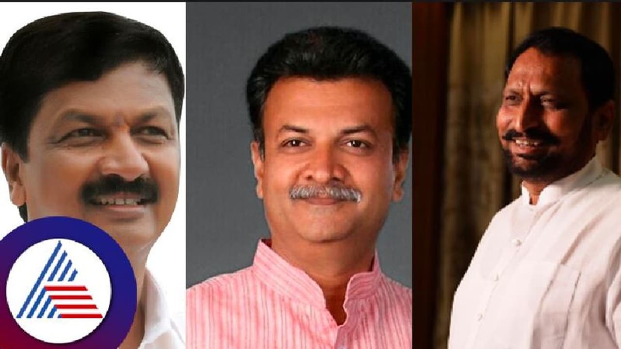 ಬಿಜೆಪಿ ಟಿಕೆಟ್ಗಾಗಿ ರಮೇಶ್ ಜಾರಕಿಹೊಳಿ ಲಕ್ಷ್ಮಣ್ ಸವದಿ ಪೈಪೋಟಿ: ಅಥಣಿ ಧಣಿ ಯಾರು? ಬಿಜೆಪಿ ಟಿಕೆಟ್ಗಾಗಿ ರಮೇಶ್ ಜಾರಕಿಹೊಳಿ ಲಕ್ಷ್ಮಣ್ ಸವದಿ ಪೈಪೋಟಿ: ಅಥಣಿ ಧಣಿ ಯಾರು?