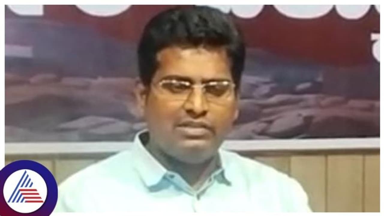 ಬಳ್ಳಾರಿ ಜಿಲ್ಲಾಡಳಿತದಿಂದ 1ಲಕ್ಷಕ್ಕೂ ಹೆಚ್ಚು ನಕಲಿ ಮತದಾರರ ಹೆಸರು ಡಿಲೀಟ್! ಬಳ್ಳಾರಿ ಜಿಲ್ಲಾಡಳಿತದಿಂದ 1ಲಕ್ಷಕ್ಕೂ ಹೆಚ್ಚು ನಕಲಿ ಮತದಾರರ ಹೆಸರು ಡಿಲೀಟ್!