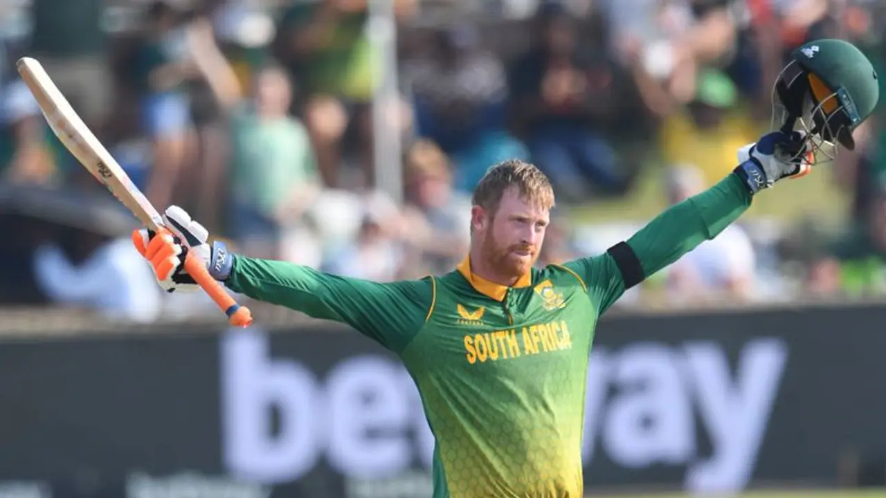 Internet erupts as Heinrich Klaasen unleashes destructive 174 off 83 balls against Australia (Watch)
