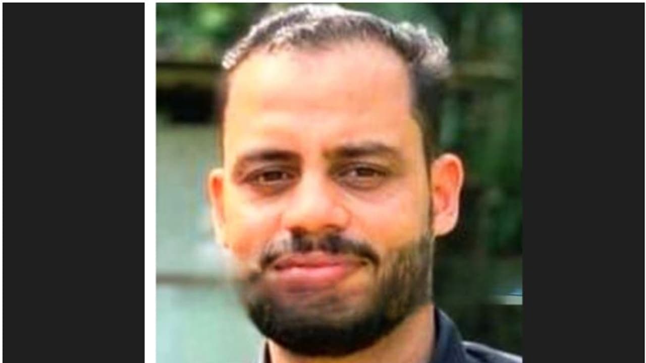 തേങ്ങ താഴേക്കിടുന്നതിനിടെ ടെറസിൽനിന്ന് വീണ് യൂത്ത് ലീഗ് പ്രാദേശിക നേതാവ് മരിച്ചു തേങ്ങ താഴേക്കിടുന്നതിനിടെ ടെറസിൽനിന്ന് വീണ് യൂത്ത് ലീഗ് പ്രാദേശിക നേതാവ് മരിച്ചു