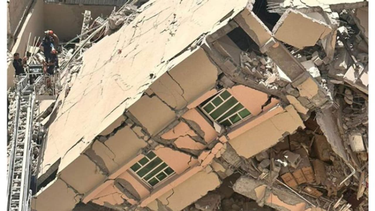 ನವೀಕರಣದ ವೇಳೆ ಕುಸಿದ ಬಹುಮಹಡಿ ಕಟ್ಟಡ, 6 ಮಹಿಳಾ ಕಾರ್ಮಿಕರು ಸಾವು!