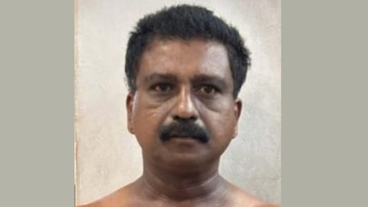  തിരുവനന്തപുരത്തെ ലേഡീസ് ഹോസ്റ്റലിന് മുന്നിലെത്തി ഉടുമുണ്ടുരിയുന്നത് പതിവ്, ഒടുവിൽ ഓട്ടോ ഡ്രൈവര്‍ പിടിയിൽ