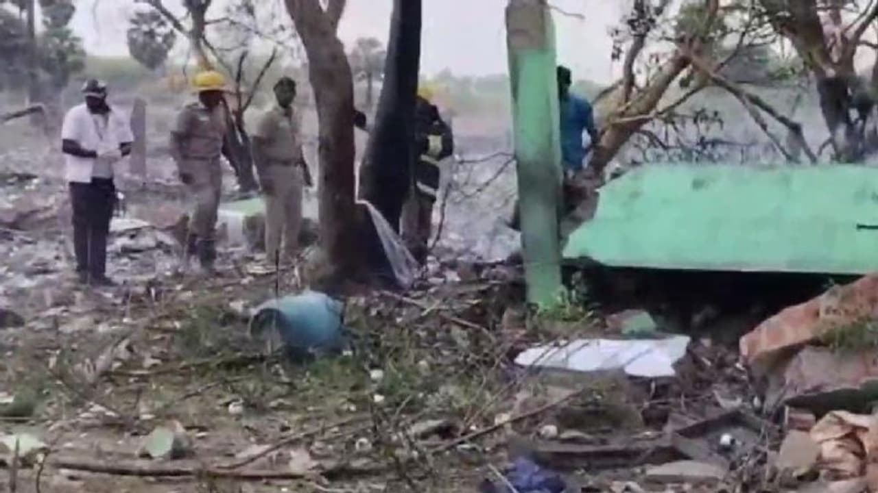 ತಮಿಳುನಾಡಿನ ಪಟಾಕಿ ಕಾರ್ಖಾನೆಯಲ್ಲಿ ಸ್ಫೋಟ: 9 ಕಾರ್ಮಿಕರ ದಾರುಣ ಸಾವು