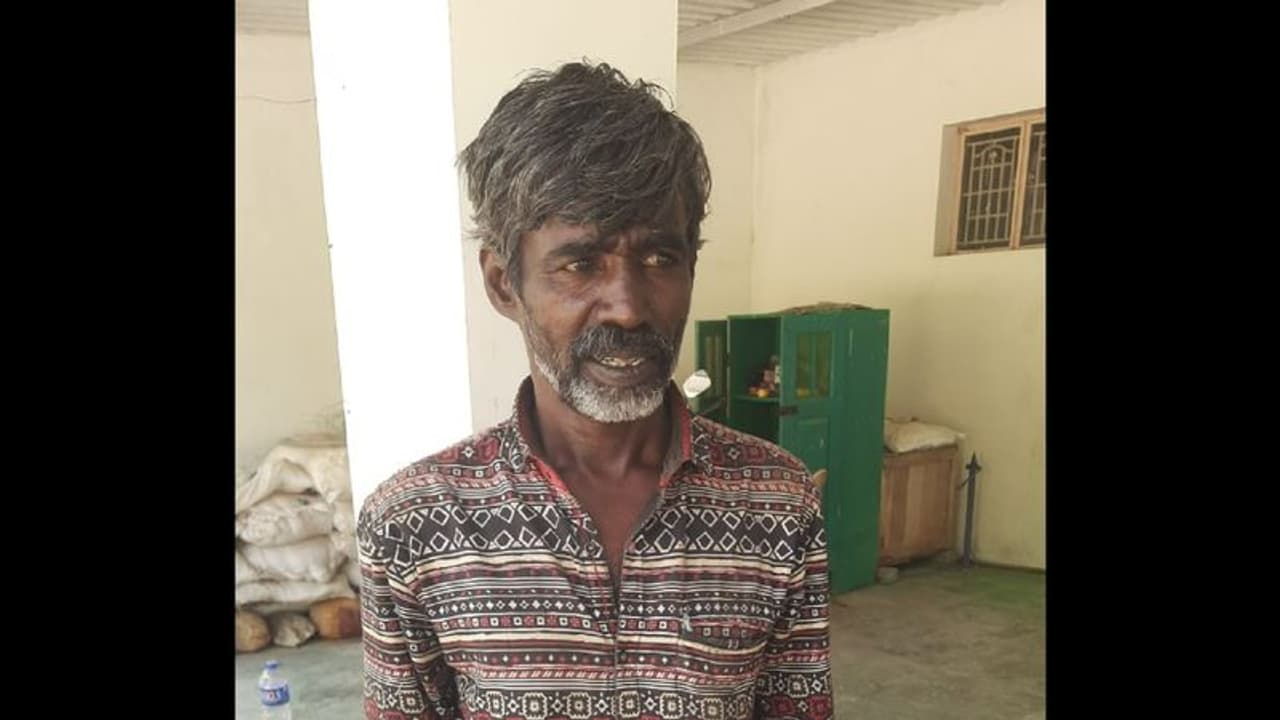 கோவையில் 12 வயது சிறுமிக்கு தொடர்ந்து பாலியல் தொல்லை; சிறுவன் உள்பட 3 பேர் கைது கோவையில் 12 வயது சிறுமிக்கு தொடர்ந்து பாலியல் தொல்லை; சிறுவன் உள்பட 3 பேர் கைது