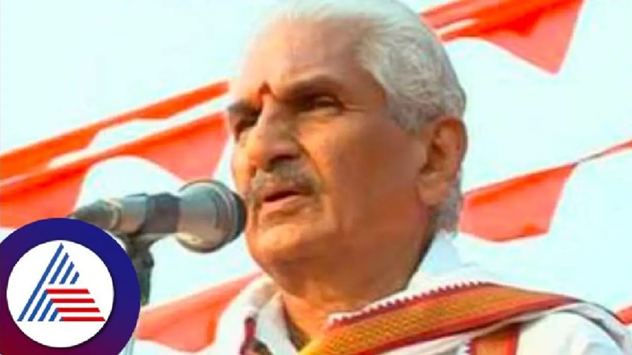 'ಮನೆಯಲ್ಲಿ ತಲ್ವಾರ್, ಬ್ಯಾಗ್‌ನಲ್ಲಿ ಚೂರಿ ಇಟ್ಕೊಳ್ಳಿ' ಕಲ್ಲಡ್ಕ ಪ್ರಭಾಕರ ಭಟ್‌ರಿಂದ ವಿವಾದಾತ್ಮಕ ಹೇಳಿಕೆ!