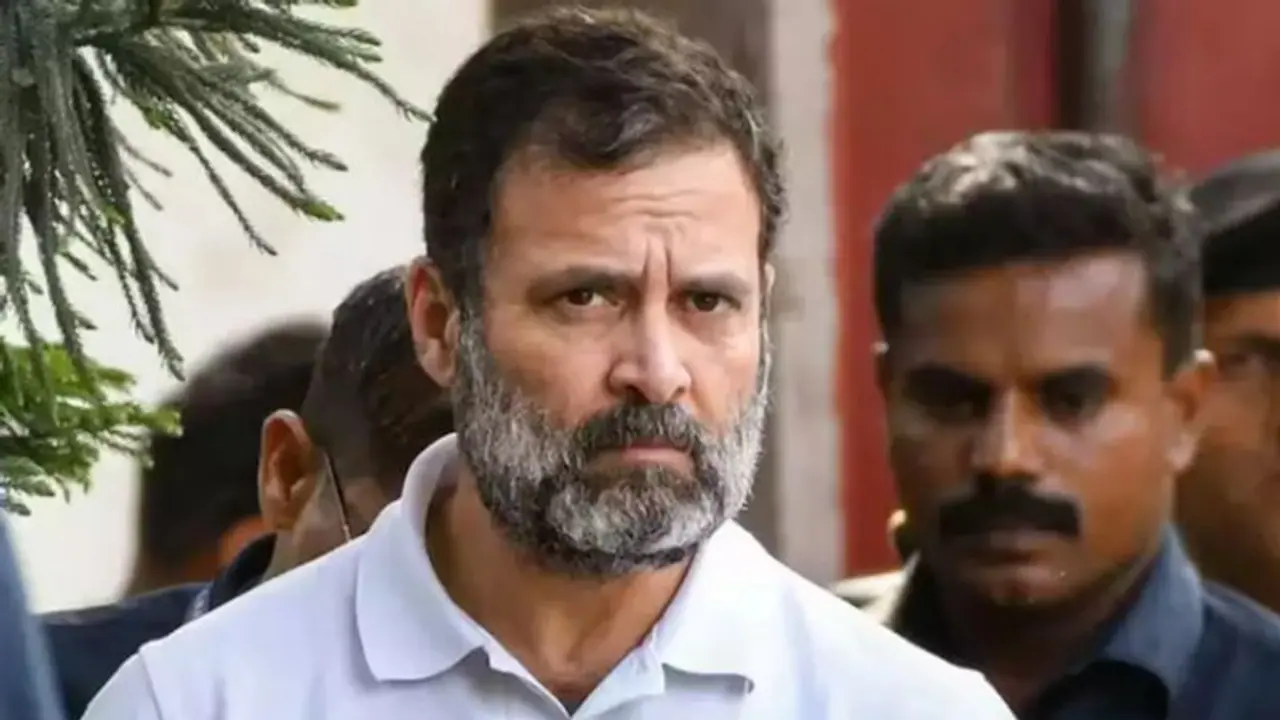 Rahul disqualification: రాహుల్ గాంధీ కంటే ముందు అనర్హత వేటుపడిన రాజకీయ నాయకులు వీళ్లే..
