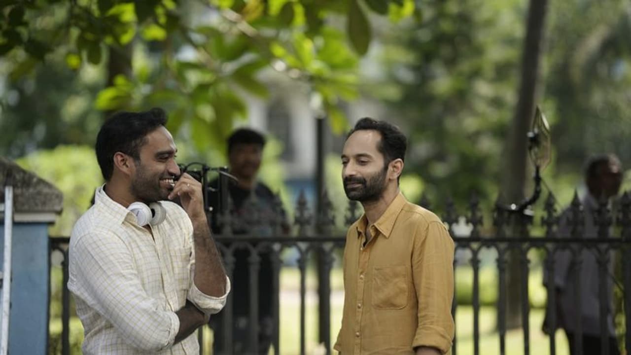 ഇത് എന്ത് മാവാ, ഇത് മാവല്ലല്ലോ പ്ലാവല്ലേ! ചർച്ചയായി 'പാച്ചുവും അത്ഭുത വിളക്കും', ഫഹദിന്‍റെ വേറിട്ട ലുക്കും