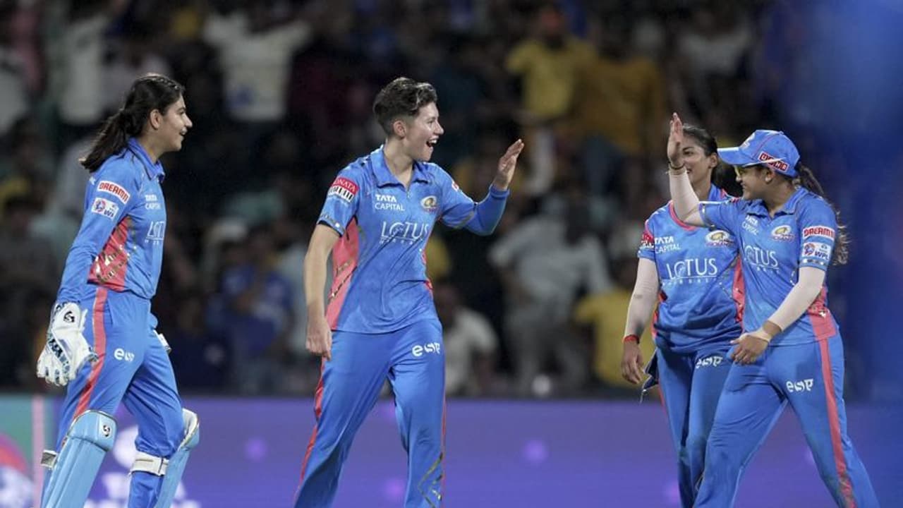 WPL 2023: It's Delhi Capitals vs Mumbai Indians in the Final; Isabelle Wong's hat trick eliminates UP Warriorz WPL 2023: It's Delhi Capitals vs Mumbai Indians in the Final; Isabelle Wong's hat trick eliminates UP Warriorz