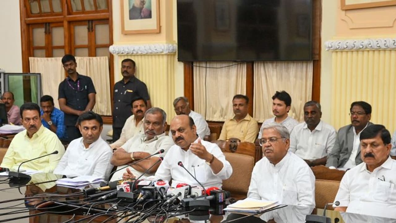 ಸಿಎಂ ಬೊಮ್ಮಾಯಿ ಮೀಸಲಾತಿ ಕ್ರಾಂತಿ: 4% ಮುಸ್ಲಿಂ ಮೀಸಲು ರದ್ದುಗೊಳಿಸಿ ಹಂಚಿಕೆ