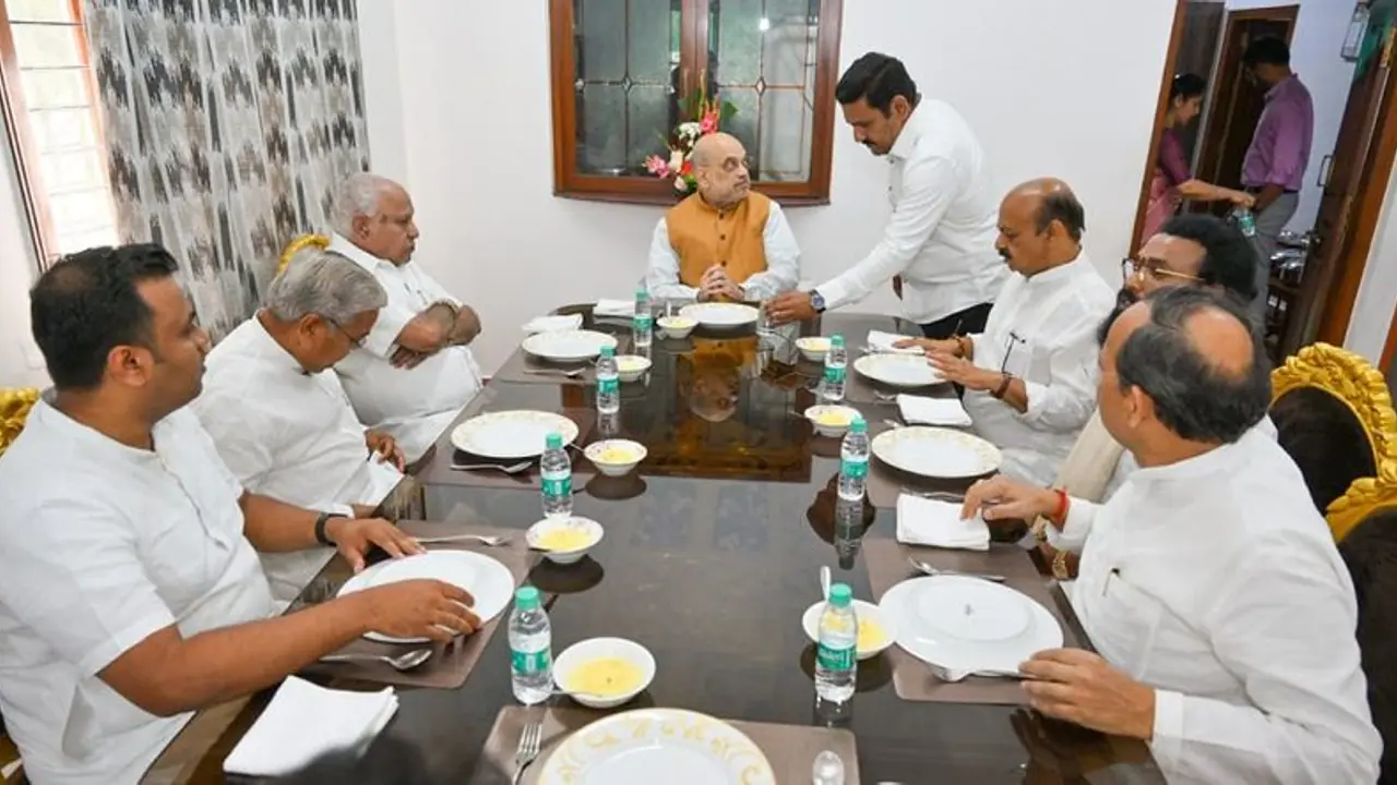 ಬಿಎಸ್‌ವೈ ನಿವಾಸದಲ್ಲಿ ಅಮಿತ್‌ ಶಾ ಉಪಾಹಾರ: ರಾಜಕೀಯ ಸಂದೇಶ ರವಾನೆ