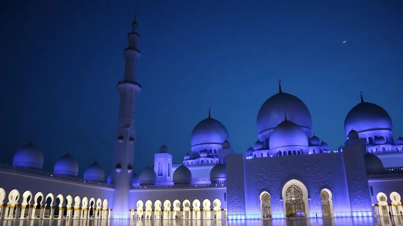 Saudi Arabia readies over 20,000 mosques and outdoor areas for Eid prayer Saudi Arabia readies over 20,000 mosques and outdoor areas for Eid prayer