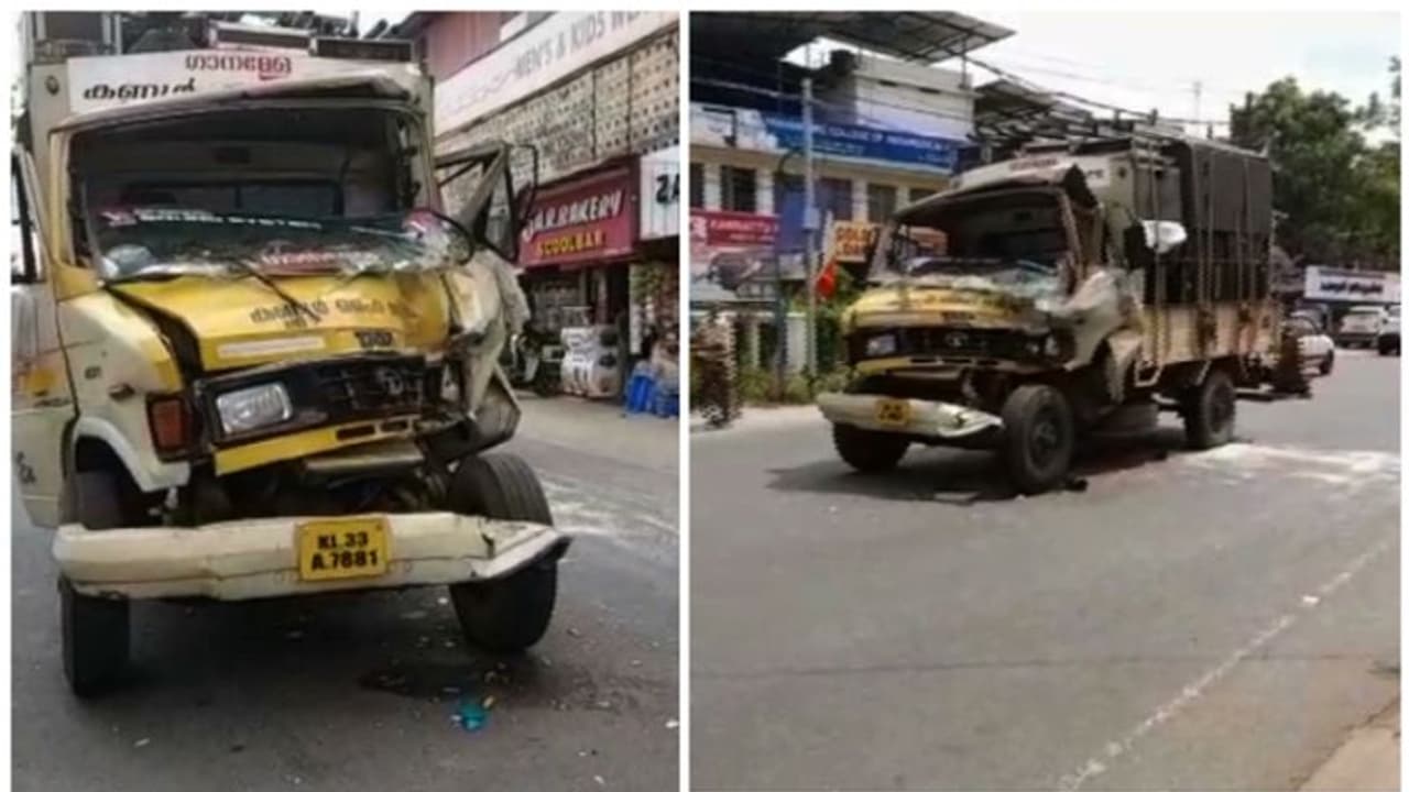 ഗാനമേള ട്രൂപ്പിന്റെ ടെമ്പോ വാൻ സ്വകാര്യ ബസിന്റെ പിന്നിലിടിച്ച് അപകടം; മൂന്ന് പേർക്ക് പരിക്ക് 