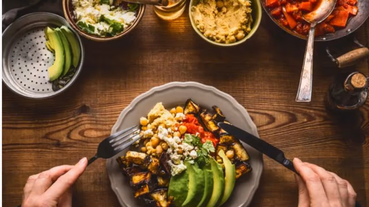 കൊളസ്ട്രോള് കുറയ്ക്കാന് ഡയറ്റില് ഉള്പ്പെടുത്താം ഈ പഴങ്ങള്... കൊളസ്ട്രോള് കുറയ്ക്കാന് ഡയറ്റില് ഉള്പ്പെടുത്താം ഈ പഴങ്ങള്...