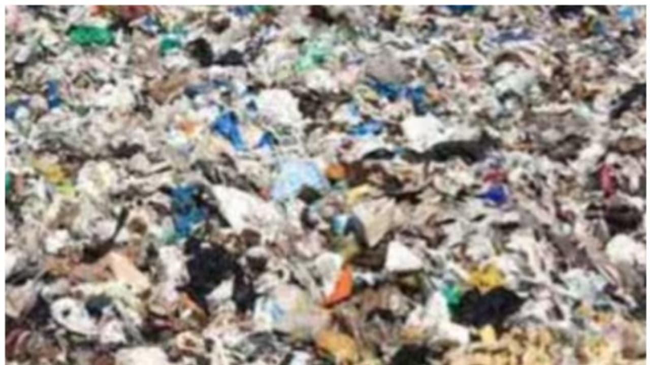 ബ്രഹ്മപുരത്ത് പുതിയ മാലിന്യ പ്ലാന്റിന് ടെൻഡർ ക്ഷണിച്ചു, 8 മാസത്തിനുള്ളിൽ നിർമാണം പൂർത്തിയാക്കണമെന്ന് വ്യവസ്ഥ