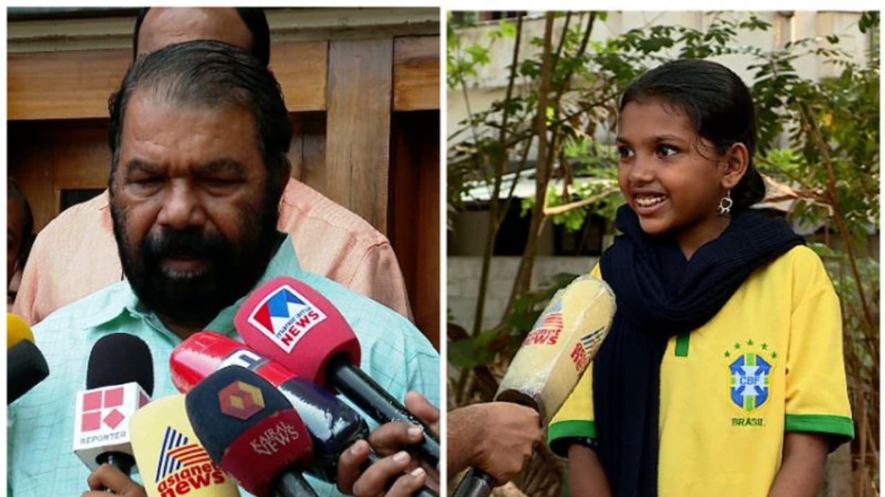 'വിവാദമാക്കണ്ട, ആരെ ഇഷ്ടപ്പെടണം എന്ന് വ്യക്തിപരം, അന്വേഷണം സ്വാഭാവിക നടപടി' വൈറല് ഉത്തരത്തെക്കുറിച്ച് മന്ത്രി 'വിവാദമാക്കണ്ട, ആരെ ഇഷ്ടപ്പെടണം എന്ന് വ്യക്തിപരം, അന്വേഷണം സ്വാഭാവിക നടപടി' വൈറല് ഉത്തരത്തെക്കുറിച്ച് മന്ത്രി