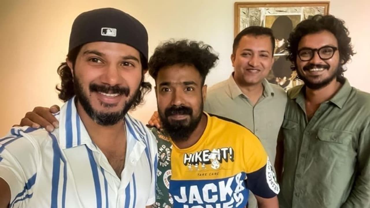 ദുല്ഖറിനെ നായകനാക്കാന് ടിനു പാപ്പച്ചന്; ബിഗ് ബജറ്റ് ചിത്രം വരുന്നു ദുല്ഖറിനെ നായകനാക്കാന് ടിനു പാപ്പച്ചന്; ബിഗ് ബജറ്റ് ചിത്രം വരുന്നു