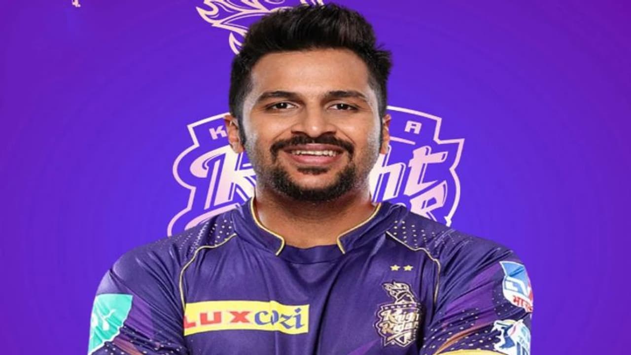 ஷ்ரேயாஸ் ஐயருக்குப் பதிலாக இடைக்கால கேப்டனாகும் ஷர்துல் தாக்கூர், உண்மையாவா? ஷ்ரேயாஸ் ஐயருக்குப் பதிலாக இடைக்கால கேப்டனாகும் ஷர்துல் தாக்கூர், உண்மையாவா?