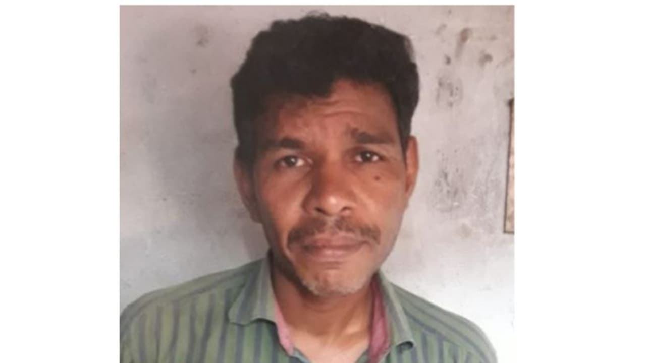 സ്ക്രൂഡ്രൈവറുപയോഗിച്ച് കുത്തി, നിലത്ത് വീണപ്പോൾ കല്ലെടുത്ത് നെഞ്ചിലിടിച്ചു; കൊലപാതകശ്രമ കേസിൽ ഒരാൾ അറസ്റ്റിൽ സ്ക്രൂഡ്രൈവറുപയോഗിച്ച് കുത്തി, നിലത്ത് വീണപ്പോൾ കല്ലെടുത്ത് നെഞ്ചിലിടിച്ചു; കൊലപാതകശ്രമ കേസിൽ ഒരാൾ അറസ്റ്റിൽ