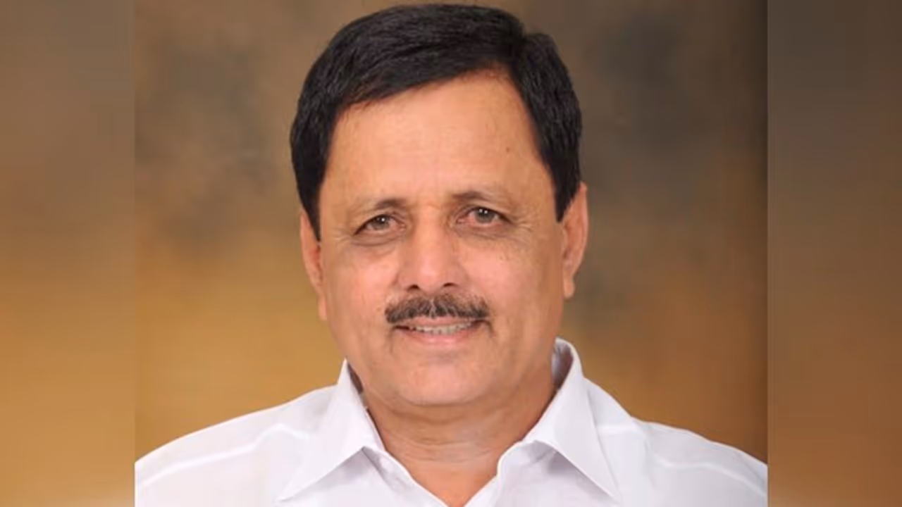 Virupakshappa: லஞ்ச ஊழல் வழக்கில் கர்நாடக பாஜக எம்எல்ஏ விருபாக்ஷப்பா கைது Virupakshappa: லஞ்ச ஊழல் வழக்கில் கர்நாடக பாஜக எம்எல்ஏ விருபாக்ஷப்பா கைது