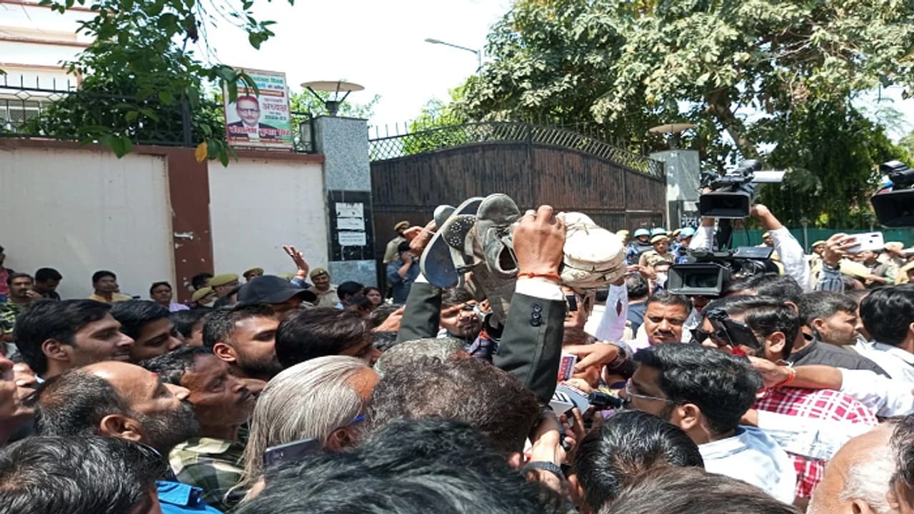 Atiq ahmad court Atiq ahmad court