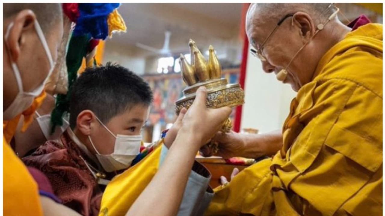 ദലൈ ലാമ മൂന്നാമന് അമേരിക്കന് മംഗോളിയന് വംശജന്; തെരഞ്ഞെടുപ്പ് ചൈനയുടെ അംഗീകാരത്തിന് വില കല്പ്പിക്കാതെ ദലൈ ലാമ മൂന്നാമന് അമേരിക്കന് മംഗോളിയന് വംശജന്; തെരഞ്ഞെടുപ്പ് ചൈനയുടെ അംഗീകാരത്തിന് വില കല്പ്പിക്കാതെ