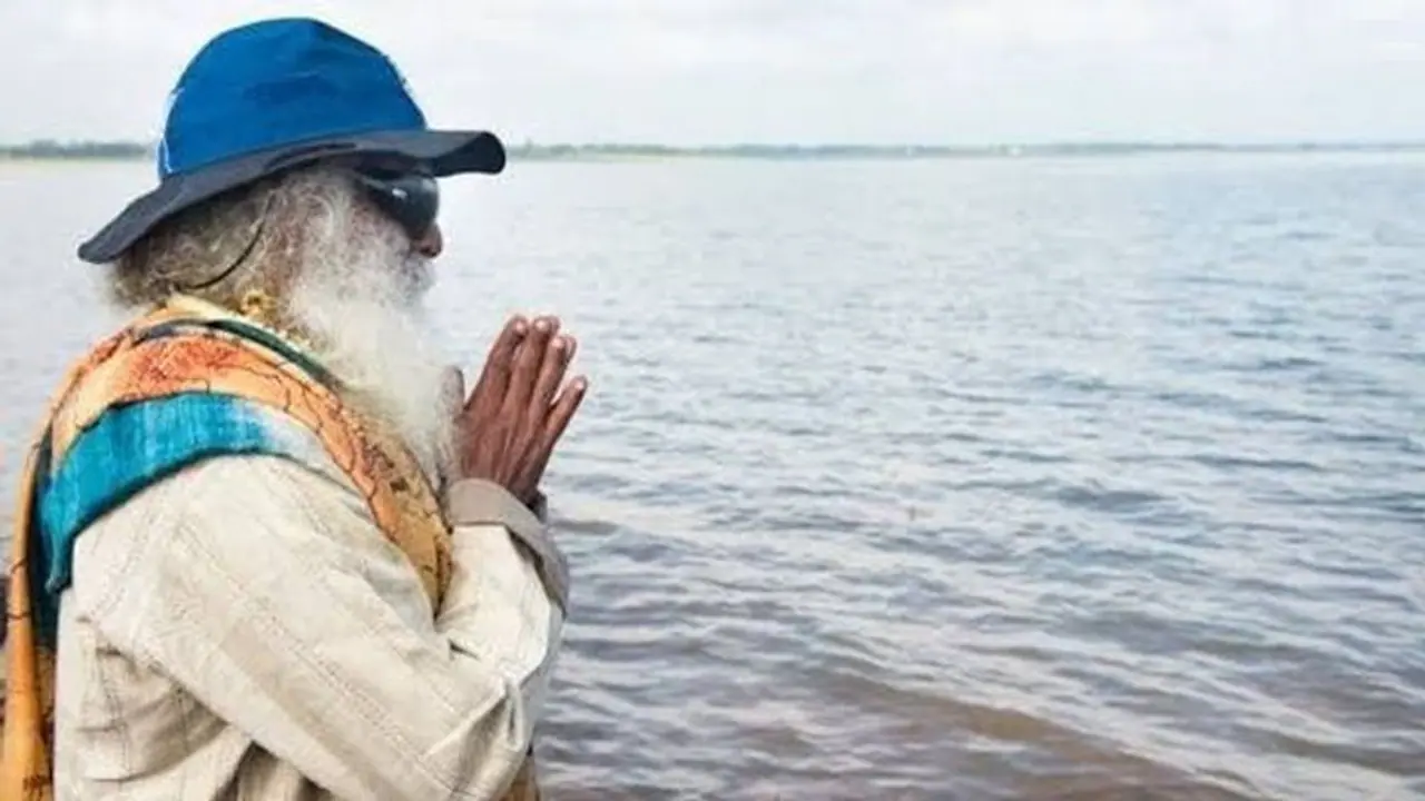 Sadhguru honoured with Water Champion Award by TERI