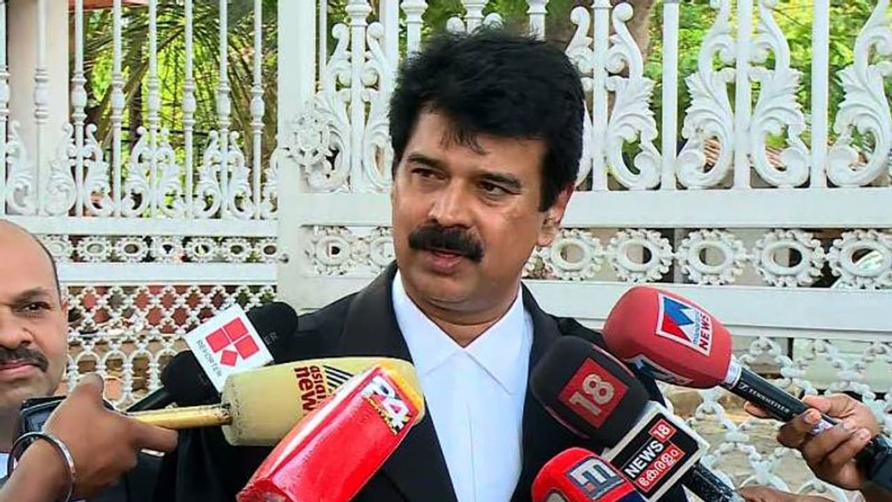 കോളർ ഘടിപ്പിച്ച് അരിക്കൊമ്പനെ വിടുന്നത് പ്രായോഗികമല്ല, കോടതിയെ അറിയിച്ചെന്ന് ജോയ്സ് ജോർജ് കോളർ ഘടിപ്പിച്ച് അരിക്കൊമ്പനെ വിടുന്നത് പ്രായോഗികമല്ല, കോടതിയെ അറിയിച്ചെന്ന് ജോയ്സ് ജോർജ്