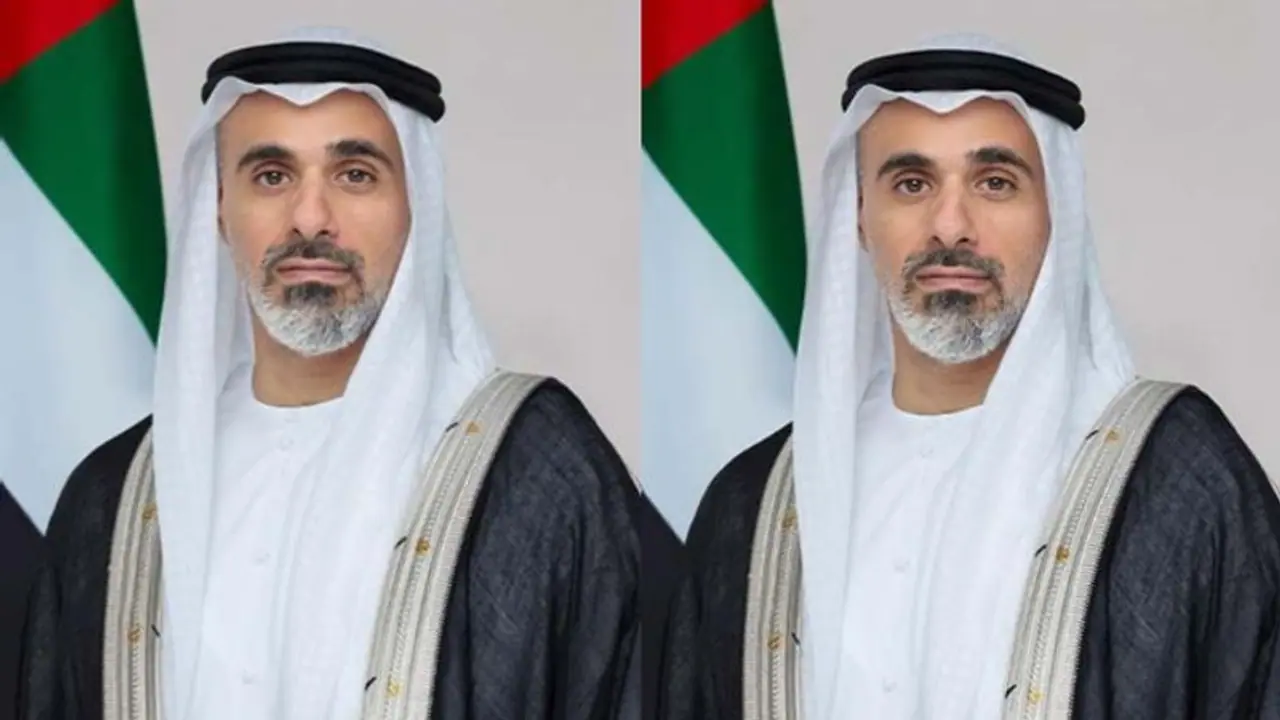 അബുദാബി കിരീടവകാശിയെ പ്രഖ്യാപിച്ച് ഷെയ്ഖ് മുഹമ്മദ് ബിൻ സായിദ് അൽ നഹ്യാൻ അബുദാബി കിരീടവകാശിയെ പ്രഖ്യാപിച്ച് ഷെയ്ഖ് മുഹമ്മദ് ബിൻ സായിദ് അൽ നഹ്യാൻ