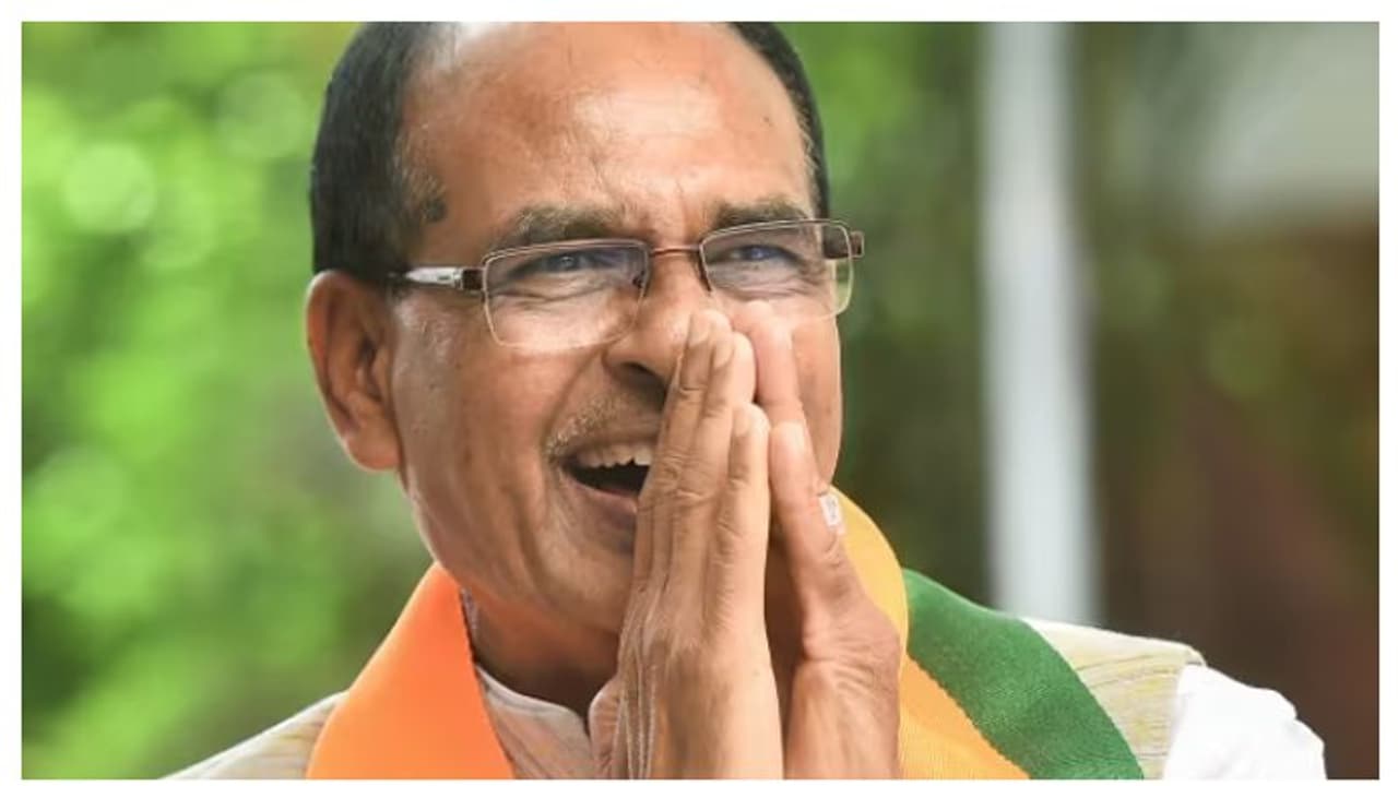 'കോൺ​ഗ്രസിന്റെ രാഹു'; രാഹുൽ​ഗാന്ധിയെ വിമർശിച്ച് മധ്യപ്രദേശ് മുഖ്യമന്ത്രി ശിവരാജ് ചൗഹാൻ 