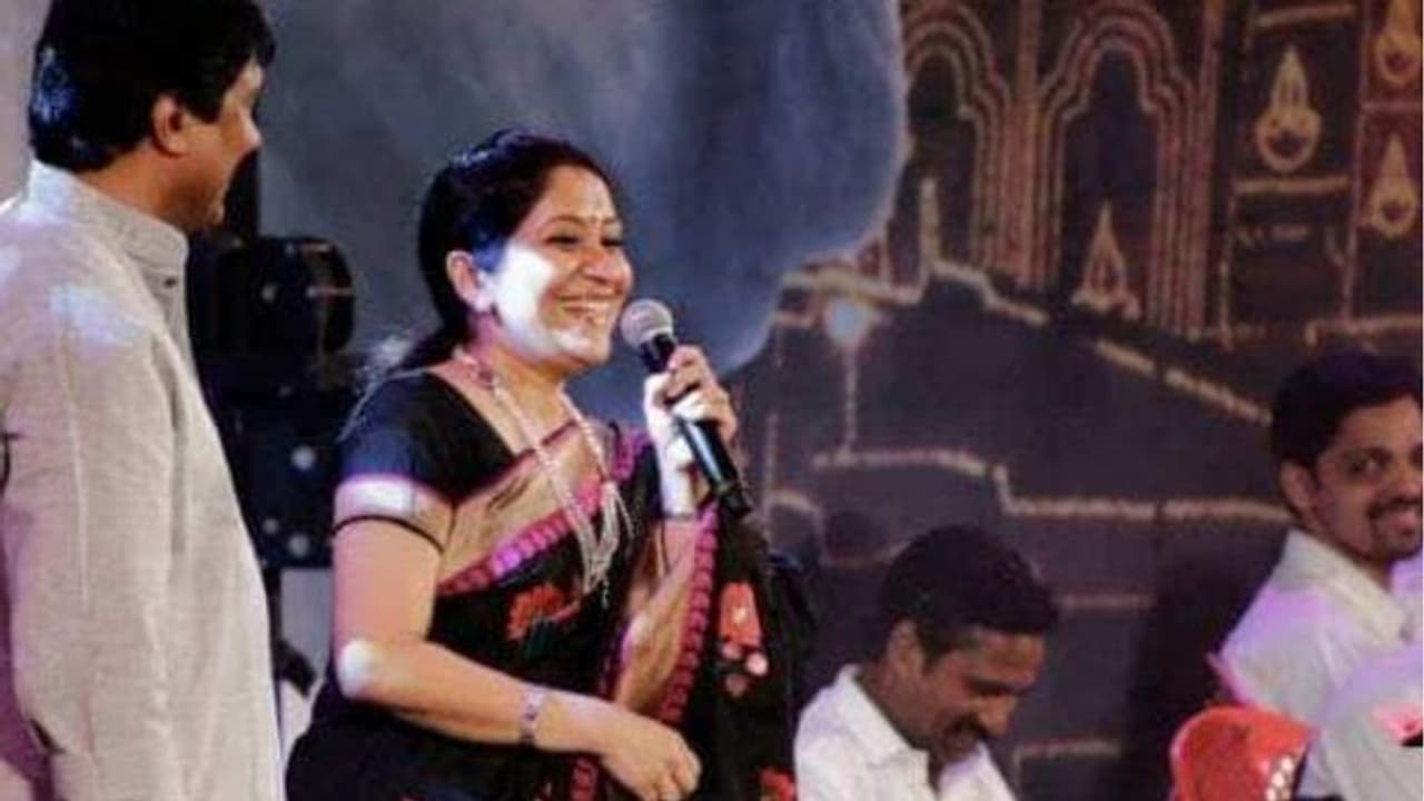 സുജാതയ്ക്ക് 60 വയസ്, പാട്ടിന്റെ മാജിക്കിനെ കുറിച്ച് ജി വേണുഗോപാല് സുജാതയ്ക്ക് 60 വയസ്, പാട്ടിന്റെ മാജിക്കിനെ കുറിച്ച് ജി വേണുഗോപാല്