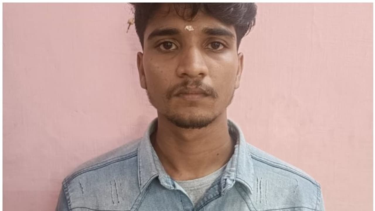 15 കാരിക്ക് നേരെ ലൈംഗിക അതിക്രമം; പ്രതിക്ക് 22 വർഷം തടവും പിഴയും 15 കാരിക്ക് നേരെ ലൈംഗിക അതിക്രമം; പ്രതിക്ക് 22 വർഷം തടവും പിഴയും