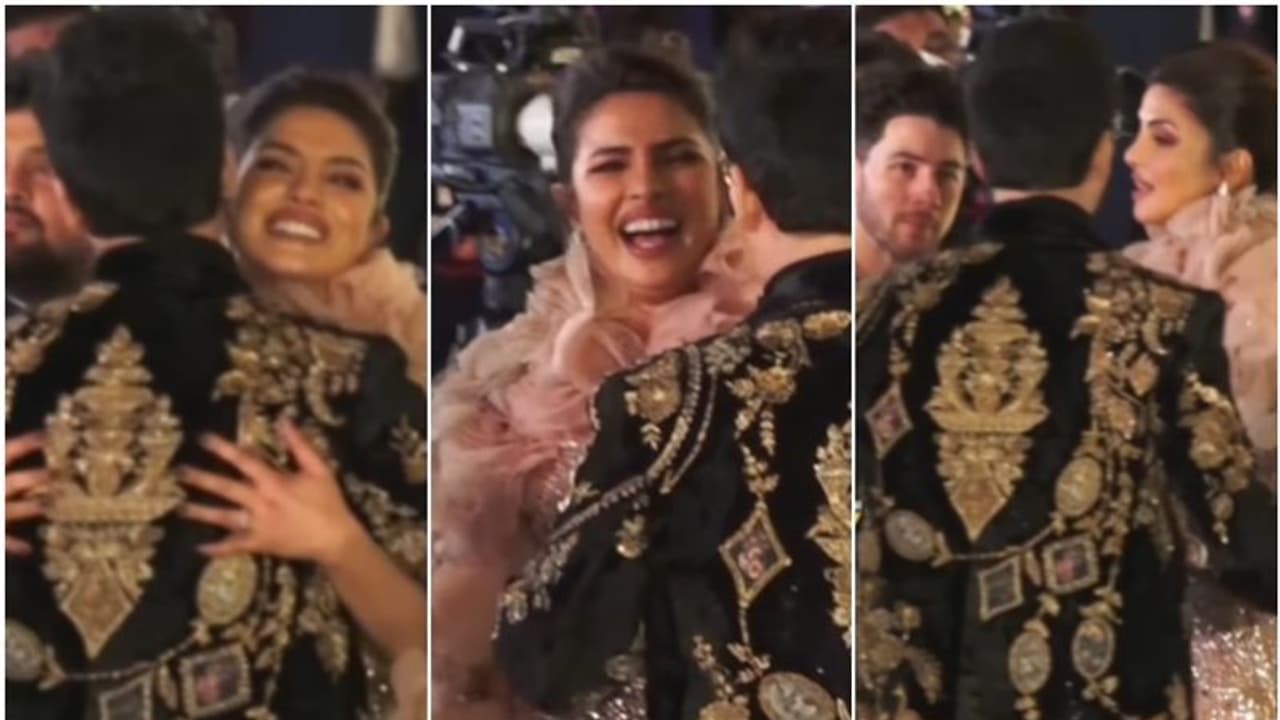 ಬಾಲಿವುಡ್ ವಿರುದ್ಧ ಗುಡುಗಿದ ಬೆನ್ನಲ್ಲೇ ಕರಣ್ ಜೋಹರ್ ತಬ್ಬಿ ಅಭಿನಂದಿಸಿದ ಪ್ರಿಯಾಂಕಾ; ವಿಡಿಯೋ ವೈರಲ್ 