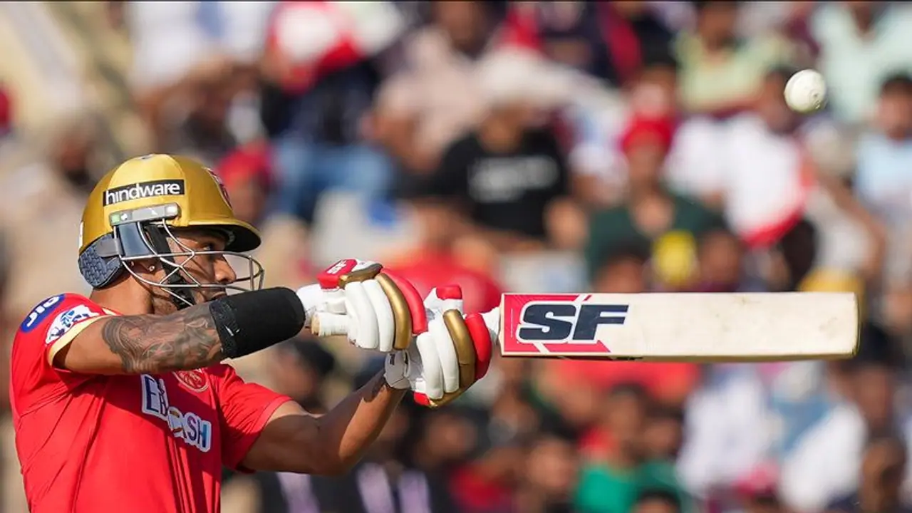 പവര്‍പ്ലേയില്‍ രാജസ്ഥാനെതിരെ പഞ്ച് തുടക്കവുമായി പഞ്ചാബ്; വെടിക്കെട്ടുമായി പ്രഭ്‌സിമ്രാൻ