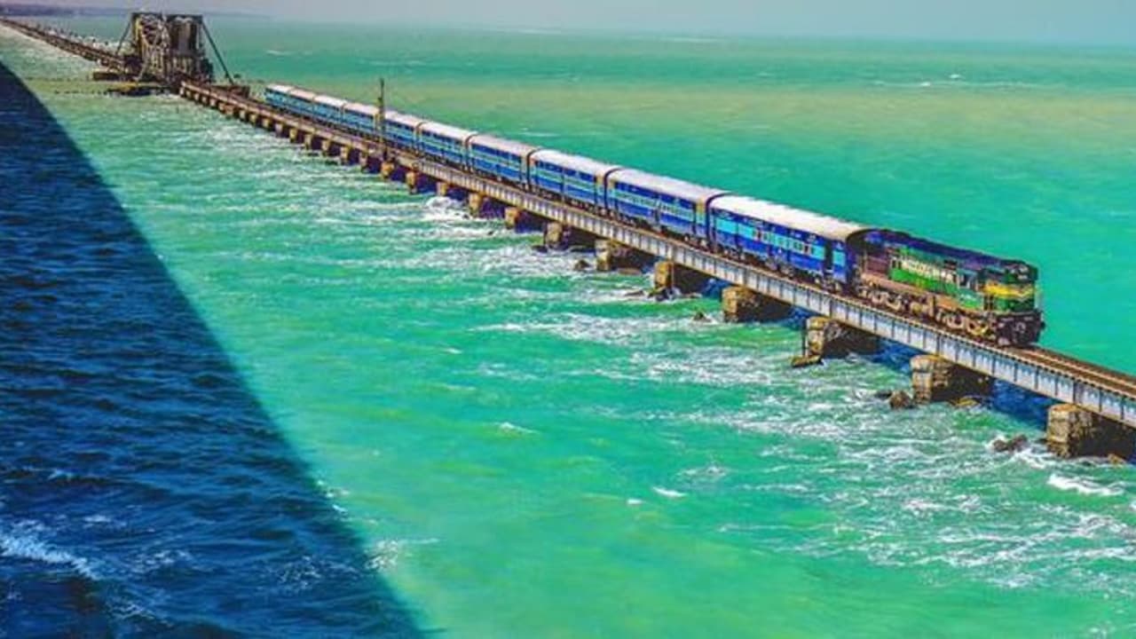 ராமேஸ்வரத்தில் இருந்து இலங்கைக்கு பயணிகள் கப்பல் அமைச்சர் எ.வா. வேலு அறிவிப்பு ராமேஸ்வரத்தில் இருந்து இலங்கைக்கு பயணிகள் கப்பல் அமைச்சர் எ.வா. வேலு அறிவிப்பு