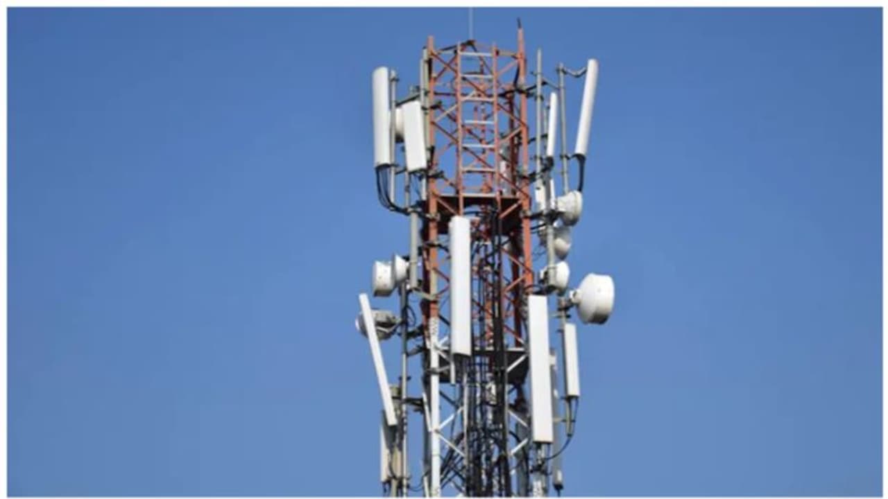 കോളുകൾ ഇടയ്ക്ക് വെച്ച് മുറിയുന്നു; മൊബൈൽ കമ്പനിക്ക് പണി കൊടുത്ത് കർഷകൻ, 45 ദിവസത്തിനകം നഷ്ടപരിഹാരം നൽകണം