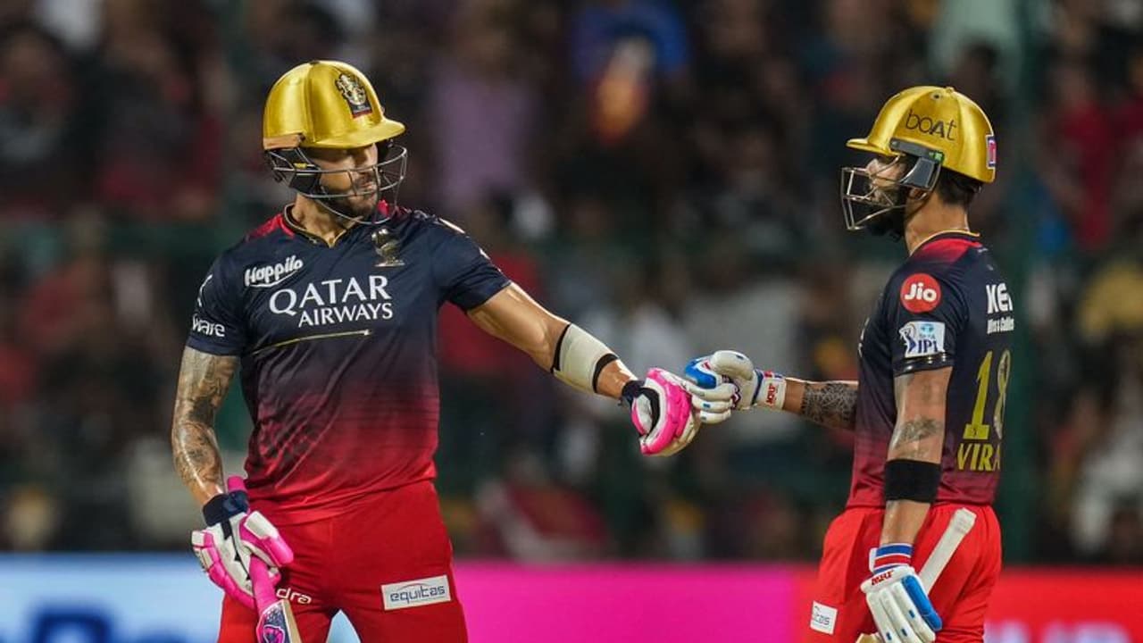 IPL 2023: Netizens roar as Virat Kohli Faf du Plessis show steers RCB past MI by 8 wickets IPL 2023: Netizens roar as Virat Kohli Faf du Plessis show steers RCB past MI by 8 wickets