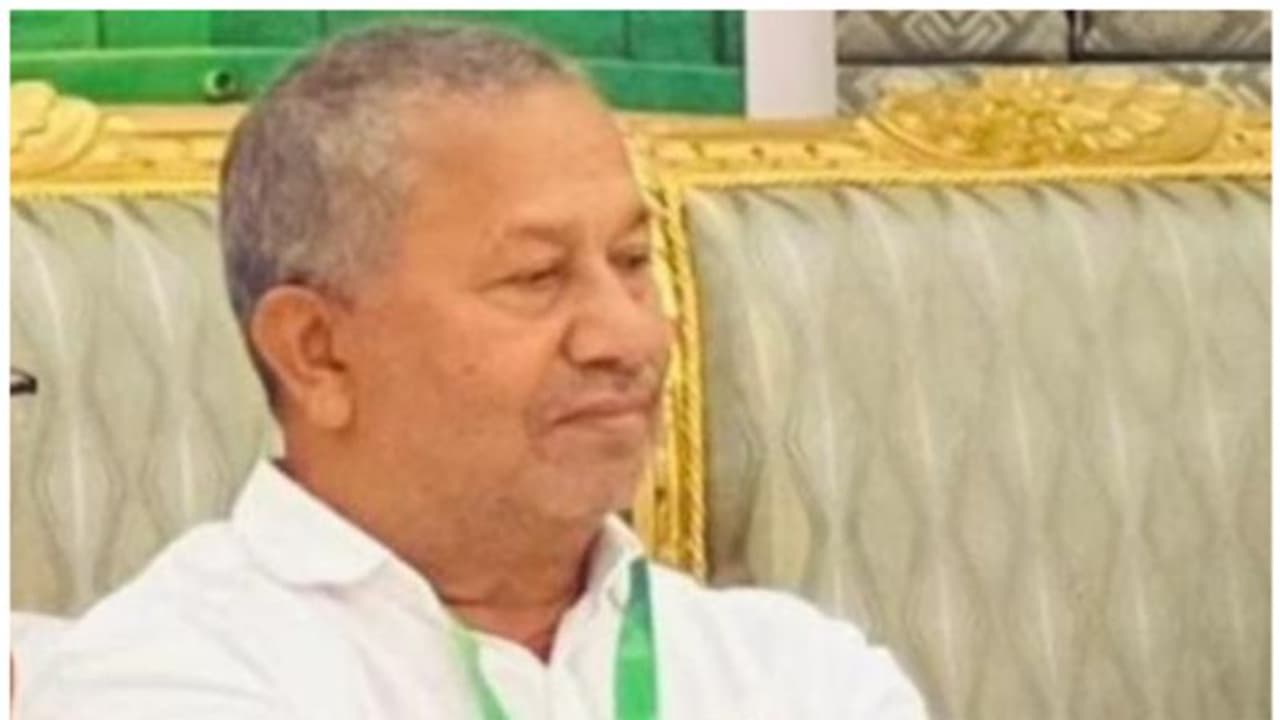 വീണുപരിക്കേറ്റതിനെ തുടര്ന്ന് ചികിത്സയിലായിരുന്ന പ്രവാസി വ്യവസായി മരിച്ചു വീണുപരിക്കേറ്റതിനെ തുടര്ന്ന് ചികിത്സയിലായിരുന്ന പ്രവാസി വ്യവസായി മരിച്ചു