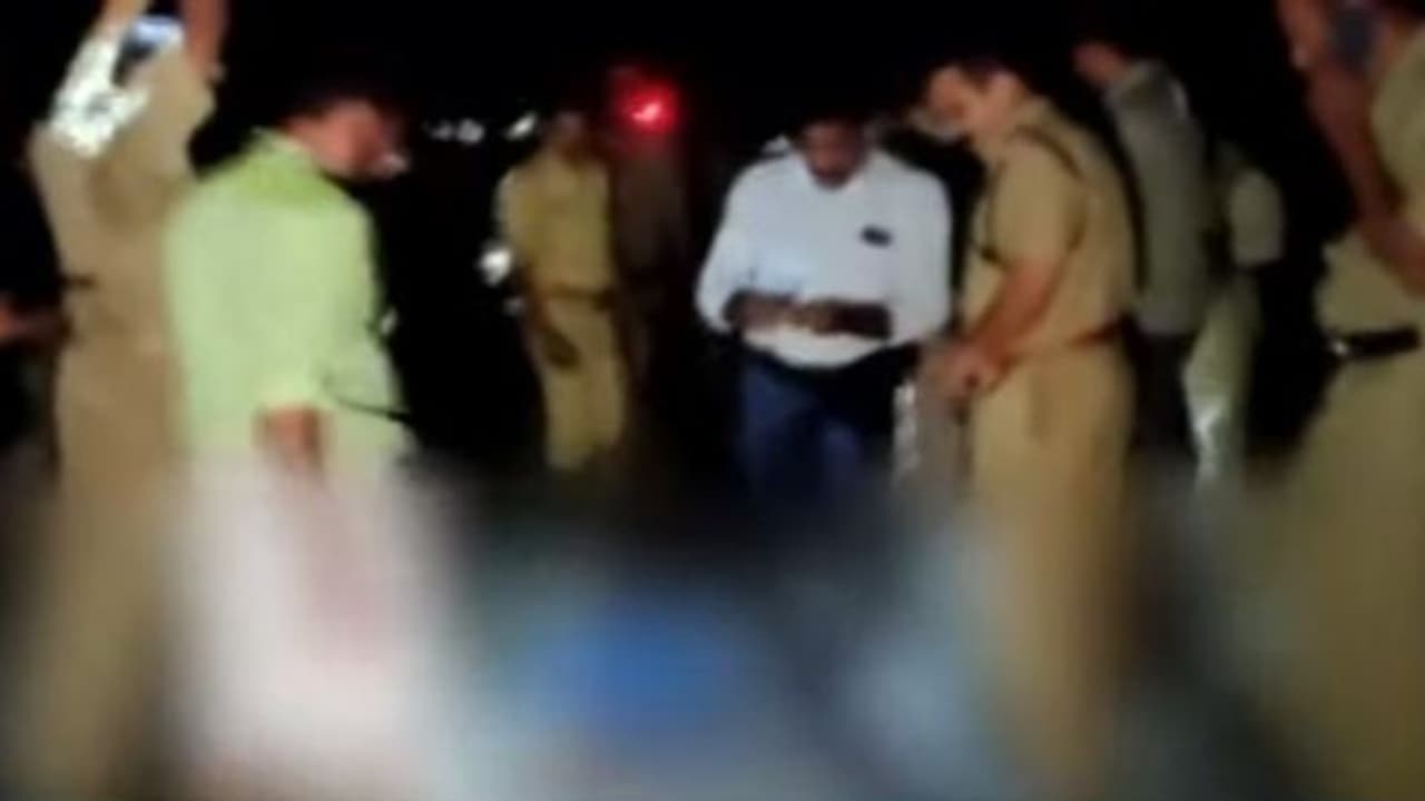 കണ്ണൂർ എക്സിക്യൂട്ടീവ് എക്സ്പ്രസ് ട്രെയിനിലെ അഗ്നിബാധയ്ക്ക് പിന്നാലെ കാണാതായ സ്ത്രീയും കുട്ടിയും മരിച്ചു